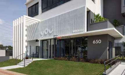 Apartamento NOVO, 3 dormitórios (1 suíte), varanda gourmet com vista incrível , disponível para Loc