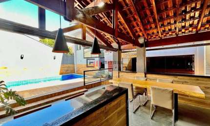 Casa à venda, com piscina  no Jardim Igapó, Londrina, PR