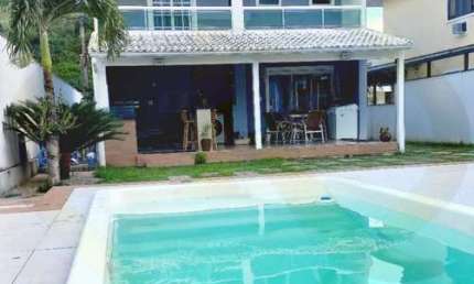 Casa à venda c/4 quartos (suítes)-Condomínio Reserva do Sahy