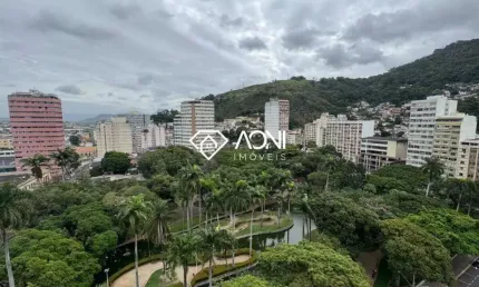 Apartamento com 4 Quartos, Vista Privilegiada e Ventilação Cruzada