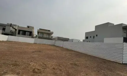 Terreno à venda na Avenida B, 200, Morada dos Nobres, Cuiabá