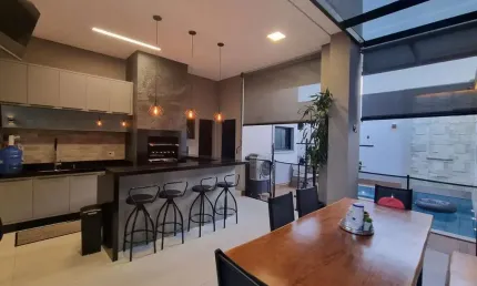 Casa em Condomínio para Venda em Várzea Grande, Petrópolis, 3 dormitórios, 3 suítes, 4 banheiros, 2 vagas