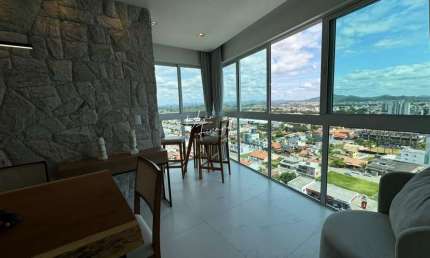 Apartamento para Venda em Balneário Piçarras, Itacolomi, 3 dormitórios, 1 suíte, 3 banheiros, 2 vagas