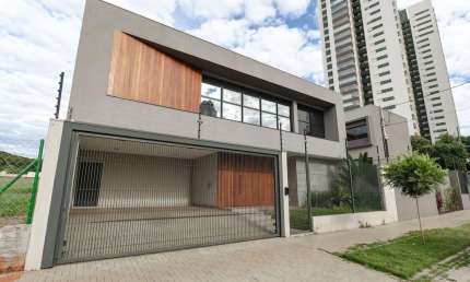 Casa com 3 quartos à venda na Rua Estácio de Sá, 1180, Vila Bosque, Maringá