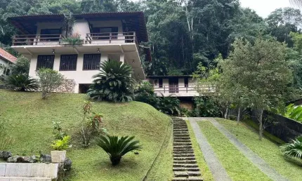 Casa para venda com 300 metros quadrados com 3 quartos em Itaipu - Niterói - RJ