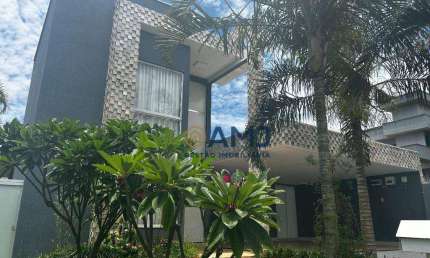 Casa em condomínio fechado com 3 quartos à venda na Rua Lago 8, Condomínio do Lago, Goiânia
