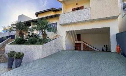 Sobrado com 3 dormitórios à venda, 380 m² por R$ 1.749.000,00 - Jardim Jaqueline - Ribeirão Pires/SP