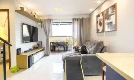 Sobrado com 2 dormitórios à venda, 136 m² por R$ 750.000,00 - Campestre - Santo André/SP