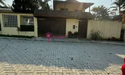 Casa com 3 quartos à venda na Rua Do Terceiro Lago, Terceira Divisão de Interlagos, São Paulo