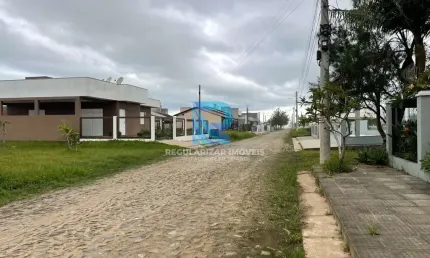 Terreno à venda no bairro Balneario Bellatorres - Passo de Torres/SC