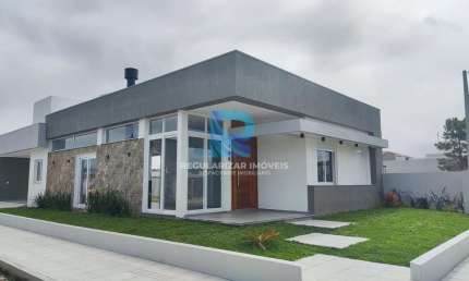 Casa à venda no bairro Balneario Bellatorres - Passo de Torres/SC