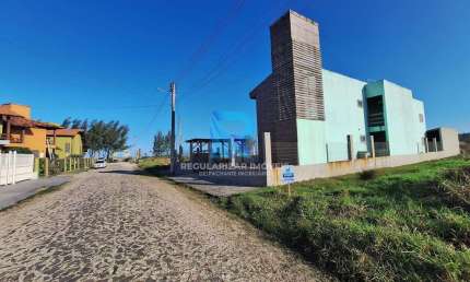 Terreno à venda no bairro Bellatorres em Passo de Torres-SC, com 528m² de área total
