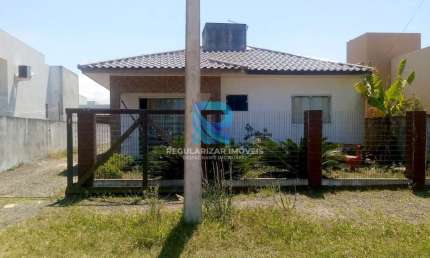 Casa à venda no bairro Caravelle - Passo de Torres/SC
