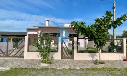 Casa à venda no bairro Balneario Bellatorres - Passo de Torres/SC