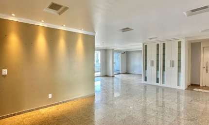 BOTTICELLI, Vieiralves.  235m², nascente, 3stes/1 master e 3 vgs