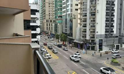 Apartamento com 3 quartos à venda na Rua 227, 27, Morretes, Itapema