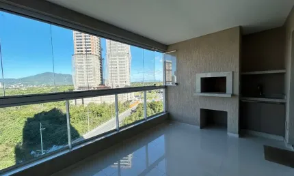 Apartamento com 3 quartos à venda na Rua 262, 808, Meia Praia, Itapema