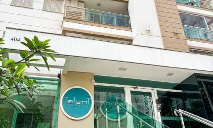 Apartamento com 3 quartos à venda na Rua Eurico Hummig, 404, Gleba Palhano, Londrina por R$ 750.000