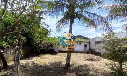 Edícula com 2 Dormitórios e Amplo Terreno de 312 m²