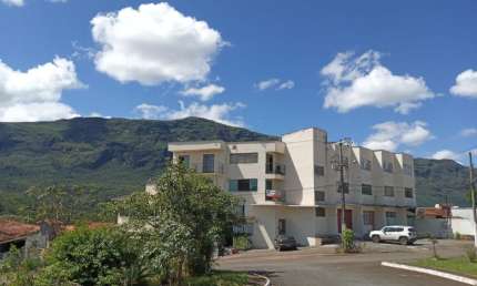 Vende-se apartamento de 2 quartos no Inconfidentes.