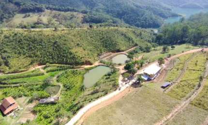 VENDE-SE BELÍSSIMA POUSADA E RESTAURANTE EM OURO PRETO.