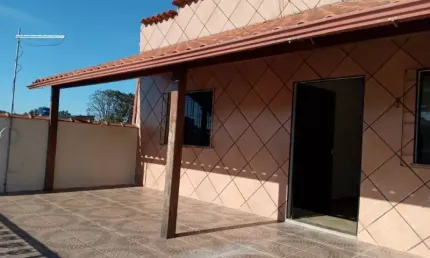 Casa com 3 quartos para alugar na Rua Principal, Centro, Ouro Branco