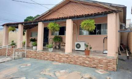 Casa com 3 quartos à venda na Rua Catorze, Boa Esperança, Cuiabá