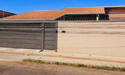 Casa com 4 quartos à venda na Vila Rica, Campo Grande 