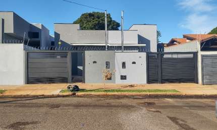 Casa com 2 quartos à venda na Rua Sílvia de Campos, 32, Jardim Presidente, Campo Grande