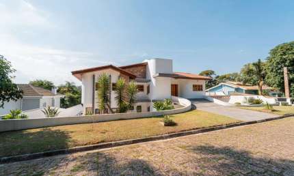Casa no condomínio Condomínio Village Scorpios I I para venda com 4 quartos, sendo 2 suítes, 760m²