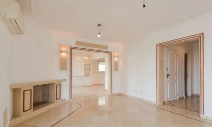 Apartamento tipo para venda com 4 quartos, sendo 4 suítes, 208m²