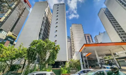 Apartamento tipo para venda em Pinheiros com 3 quartos, sendo 1 suíte, 143m²