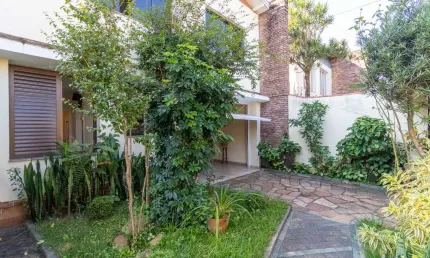 Casa tipo para venda em Parque Jabaquara com 5 quartos, sendo 2 suítes, 219m²