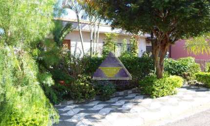 Casa para venda com área de Terreno de 250 Metros quadrados