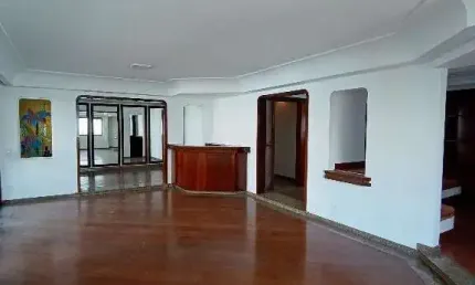 Apartamento com 4 dormitorios ,2 suites, closete 4 banheiros, proximo ao parque ceret