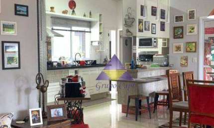 CASA NO CONDOMINIO HILLS III ARUJÁ ,com 5 Dormitórios ,Sendo 3 Suítes à venda, 300 m² por R$ 1.790.000 - Jardim Imperial Hills III - Arujá/SP