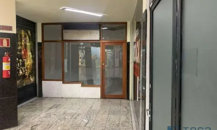 Loja no santa cruz shopping, 44 m² - venda por r$ 65.000 ou aluguel por r$ 1.517/mês - centro - juiz de fora/mg