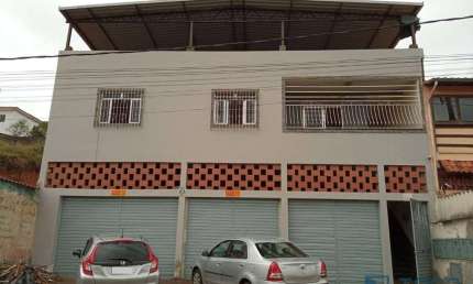 Casa com 5 quartos e loja no primeiro pavimento à venda, 223 m² por R$ 549.000 - Vivendas da Serra - Juiz de Fora/MG