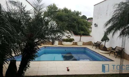 Casa com 4 quartos sendo suítes para venda no Alto dos Passos - Juiz de Fora/MG, 338 m², com excelente localização, por R$ 1.650.000