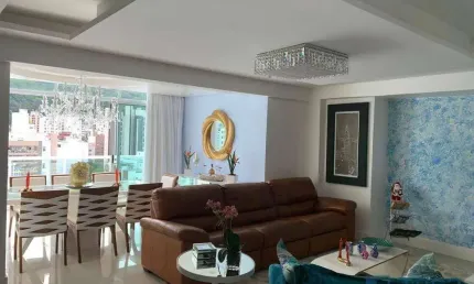 Cobertura com 3 quartos, sendo uma suíte, para venda no Centro - Juiz de Fora/MG, 294 m², com excelente localização, por R$ 1.500.000