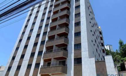 Cobertura com 4 quartos, sendo 2 suítes para alugar, 180 m² por R$ 4.893/mês - Passos - Juiz de Fora/MG