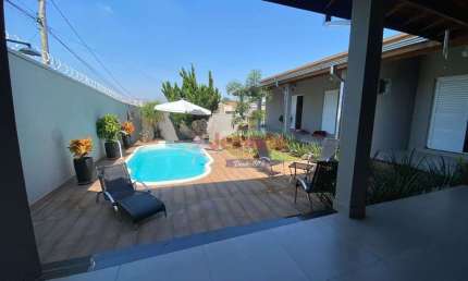 Casa com 3 quartos à venda no Jardim Maria Helena, Nova Odessa , 206 m2 por R$ 970.000