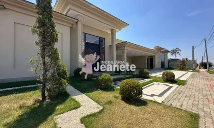 Casa de Alto Padrao a venda no condominio Estancia Hipica em Nova Odessa/SP.