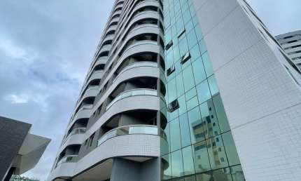 Apartamento andar alto mobiliado no Blue Ocean com vista mar