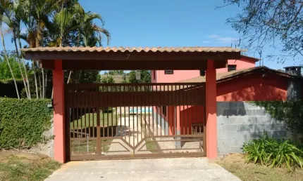 Casa em condomínio fechado à venda, no parque santo afonso, contendo 3 quartos