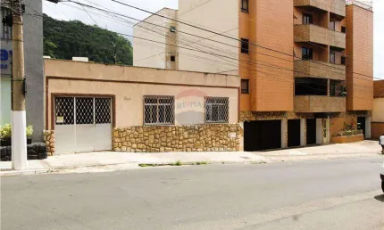 Casa com 4 quartos à venda na Monsenhor Gustavo Freire, 540, São Mateus, Juiz de Fora