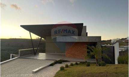 Casa Alto Padrão no Alphaville com 4 Quartos sendo 2 suítes e 2 semi-suítes - área de lazer completa - R$2.500.000 - Juiz de Fora MG