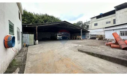Galpão para alugar em Juiz de Fora, MG. Área total construída útil 600m². Mariano Procópio.