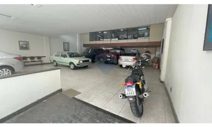 Galpão Comercial no Centro de Juiz de Fora: Alugue Já!