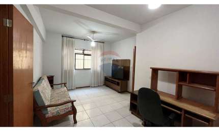 Apartamento Mobiliado para Aluguel no Morro da Glória – Conforto e Segurança para Você!